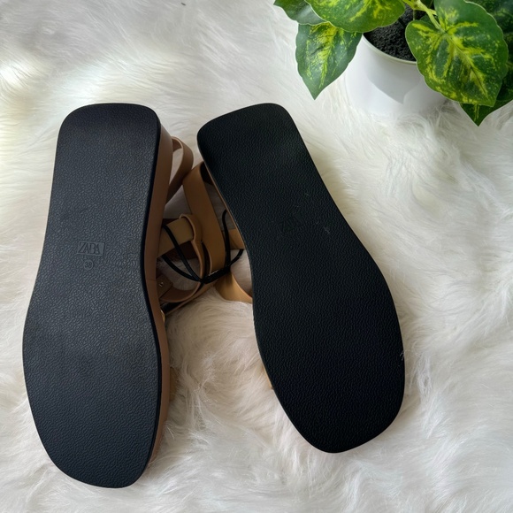 Zara Embellished Leather  Flatform Sandal Beige Size 7.5 - Picture 12 of 14